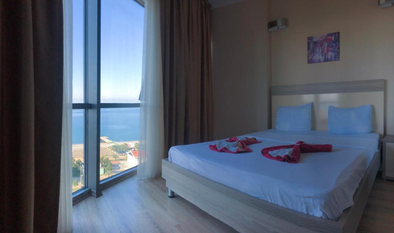 Black Sea Towers Batumi Ngoại thất bức ảnh