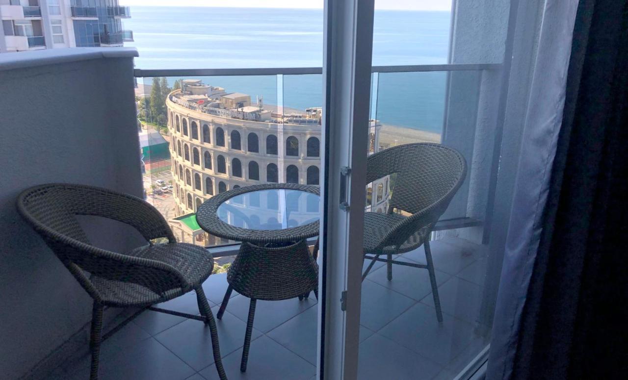 Black Sea Towers Batumi Ngoại thất bức ảnh