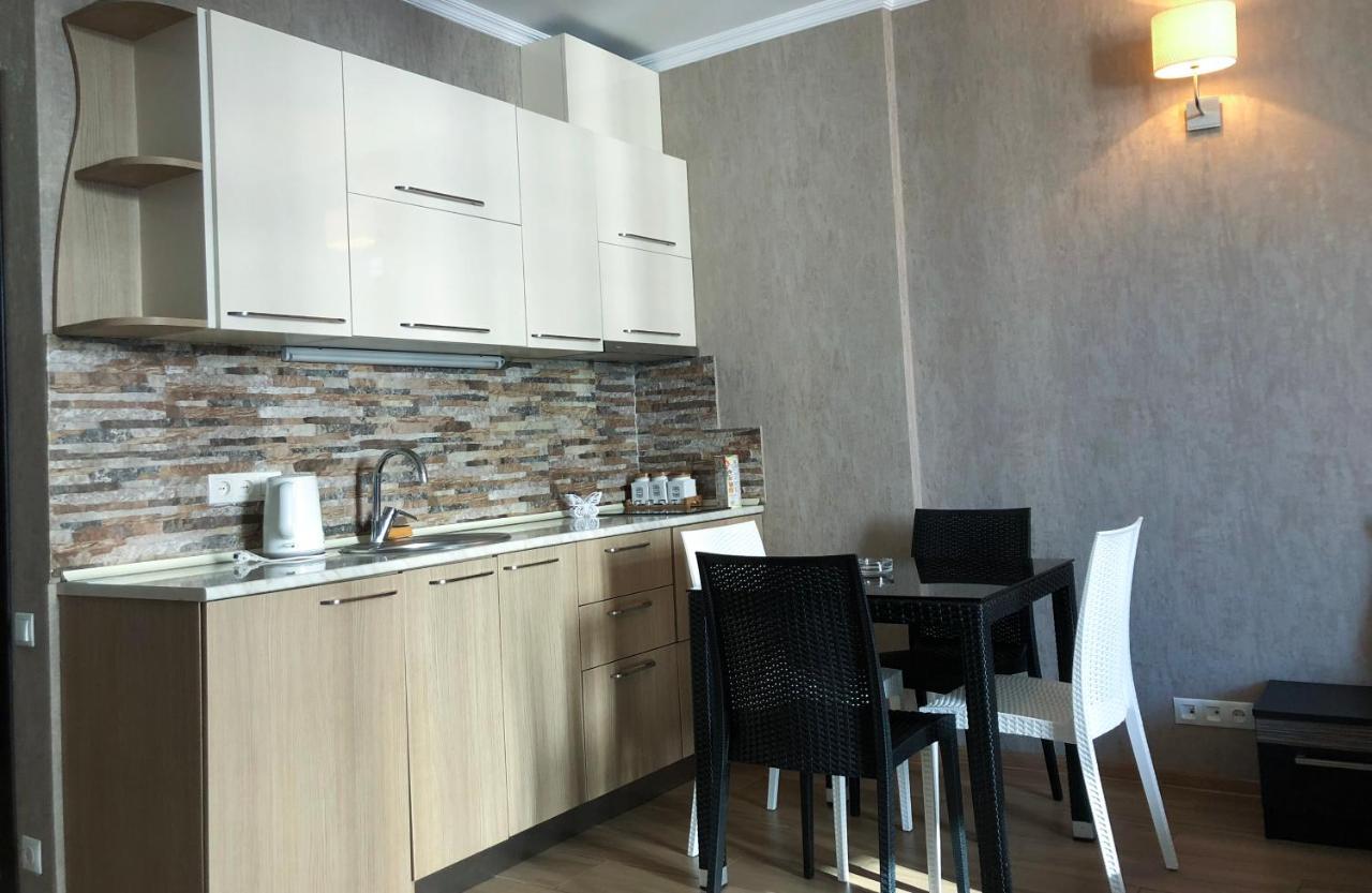 Black Sea Towers Batumi Ngoại thất bức ảnh