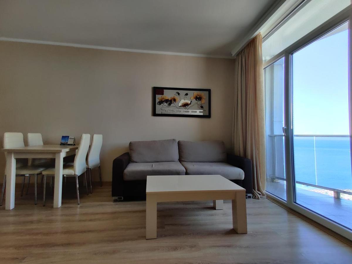 Black Sea Towers Batumi Ngoại thất bức ảnh