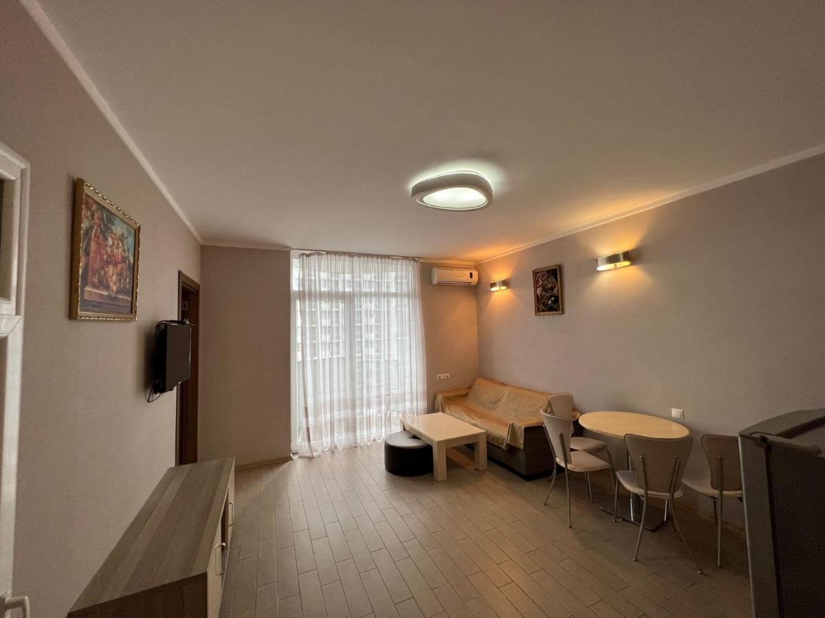 Black Sea Towers Batumi Ngoại thất bức ảnh